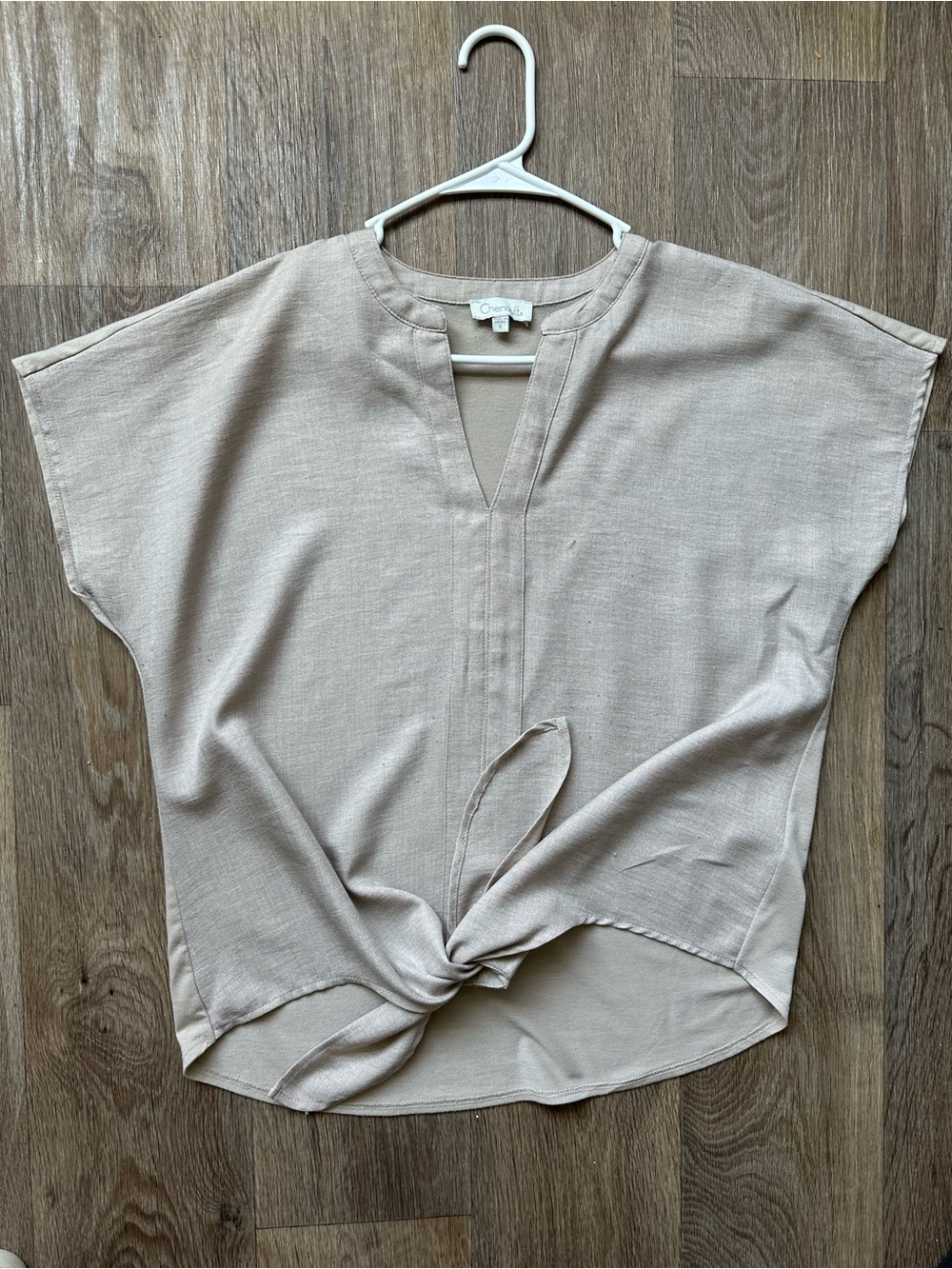 Chenault Neutral Polyester Blend Split Neck Tie Front Blouse Top Size S